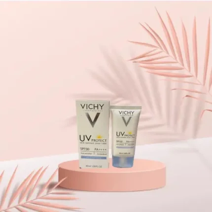 ضدآفتاب ویشی spf50بیرنگ